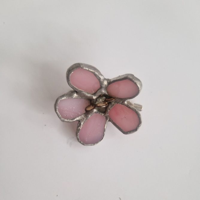 Broche Artesanal Flor de Almendro