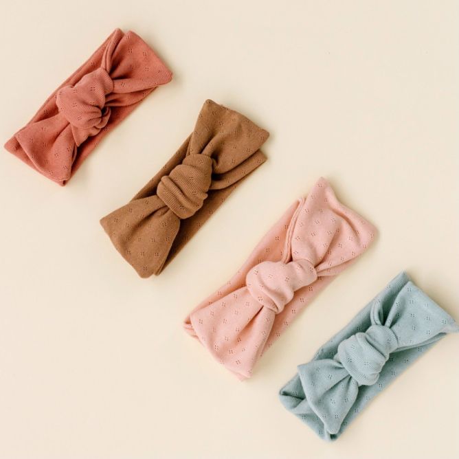 Adjustable bow turban