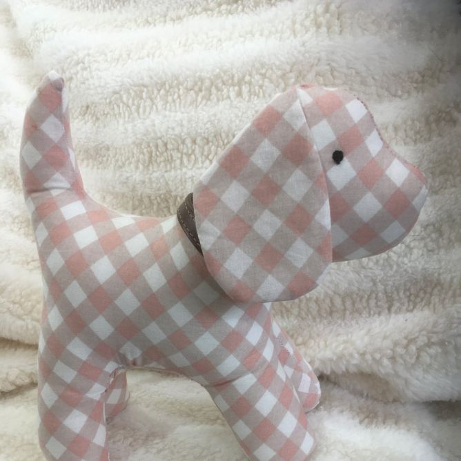 Cachorrinho personalizado feito à mão