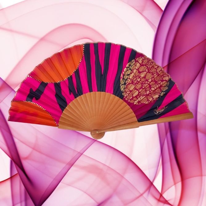 Wild Fuchsia Silk Fan – Hand-Painted Pink and Gold Folding Fan – Luxury Spanish Handmade Accessory