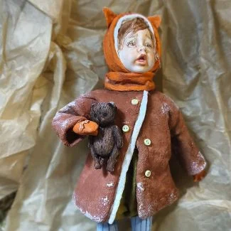 Muñeca Artesanal con Oso Vintage