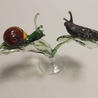 Dialogues between a snail and a slug