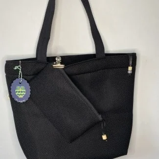 sac maxi de créateur avec trousse de toilette assortie, noir