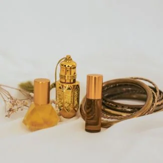 Perfumes árabes (musk, kalimat, vetivert, oud) en aceite vegetal