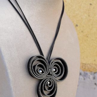 Collar cremalleras 5