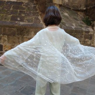 Chal blanco pintado a mano, pañuelo grande de seda de gasa, chal blanco para boda, chal de novia, regalo personalizado para dama de honor