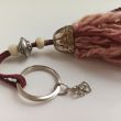 Chaveiro com borla de lã | Chaveiro feito à mão em lã merino | Charme de bolsa Boho | Presente natural feito à mão 16