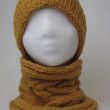 Hand-knitted neck warmer