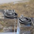 Pendientes  originales  forma circulas hechos con cremallera y acero