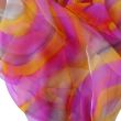 Bufanda de gasa de seda natural pintada a mano en vibrantes tonos rosa, naranja y gris 7