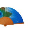 Abanico de seda azul pintado a mano: elegante abanico plegable español con motivos florales 4