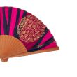 Abanico de seda fucsia salvaje – Abanico plegable rosa y dorado pintado a mano – Accesorio artesanal español de lujo 4